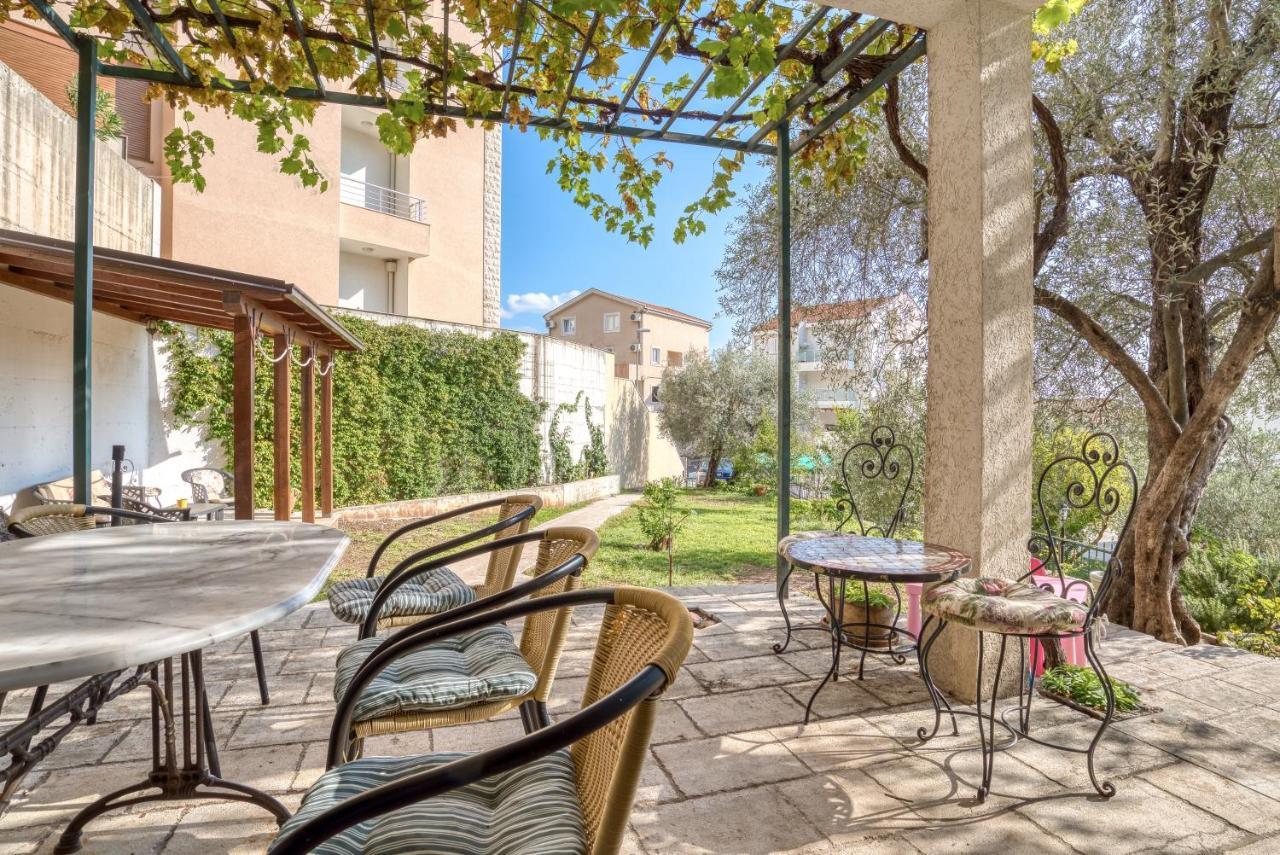 Apartmani Olga Petrovac Екстериор снимка