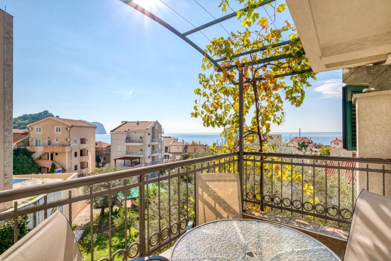 Apartmani Olga Petrovac Екстериор снимка